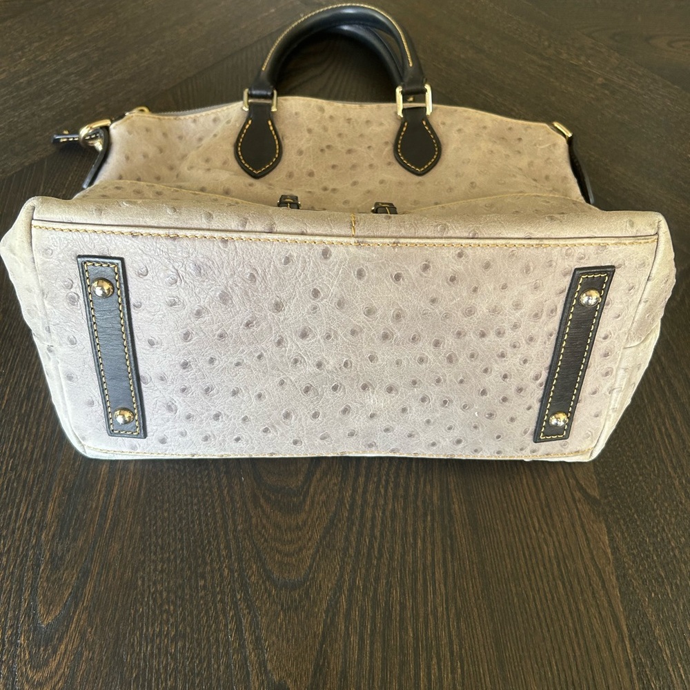 Dooney & Bourke Ostrich Medium Barlow Gray Leather Double Handle/ Crossbody - Picture 4 of 8